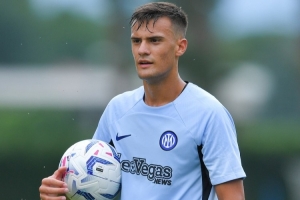 九游体育官网-罗马诺：布鲁日1000万欧签A-斯坦科维奇，国米有回购+二转分成