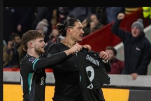 埃利奥特告别努涅斯:祝你一切顺利我的兄弟,真正的传奇❤️